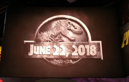 Il primo poster di Jurassic World 2