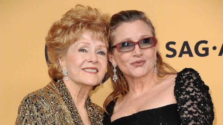 Debbie Reynolds e Carrie Fisher ai 21esimi Screen Actors Guild Awards nel 2015 - Photo: Jason LaVeris