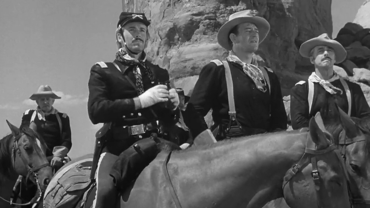 Henry Fonda e John Wayne ne Il massacro di Fort Apache