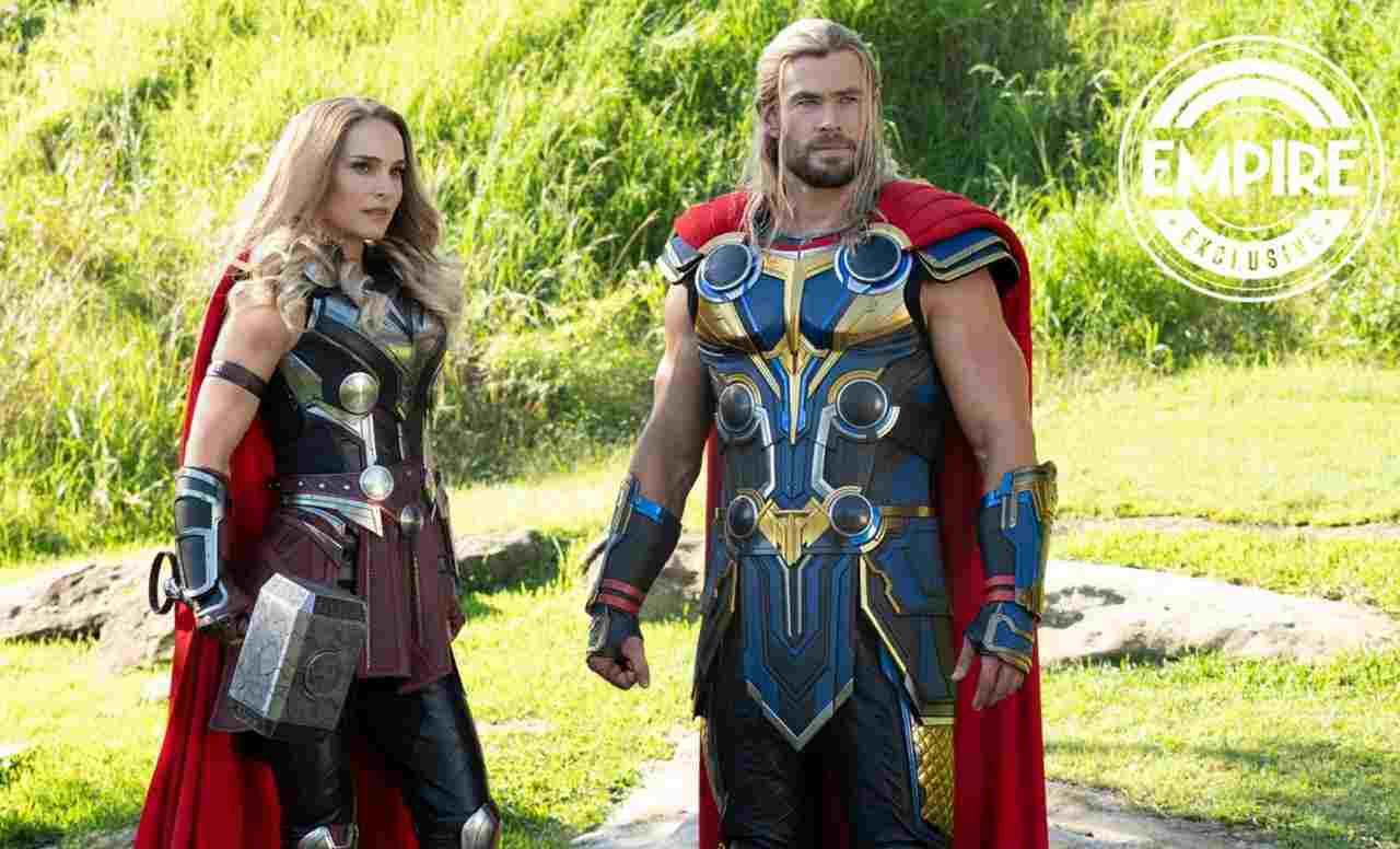 Thor e Jane nel nuovo film Thor: Love and Thunder.
