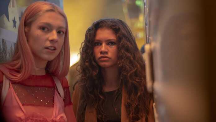 Hunter Schafer e Zendaya in Euphoria